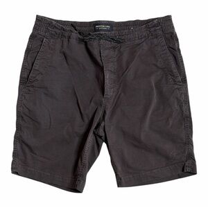 American Eagle Extreme Flex Pull On Short Size Medium